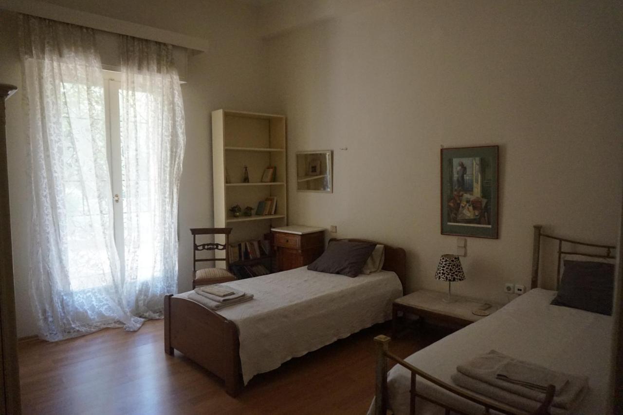 Ferienwohnung Independent Entrance Apt - 130M2 - Garden - Private Parking Athen Exterior foto