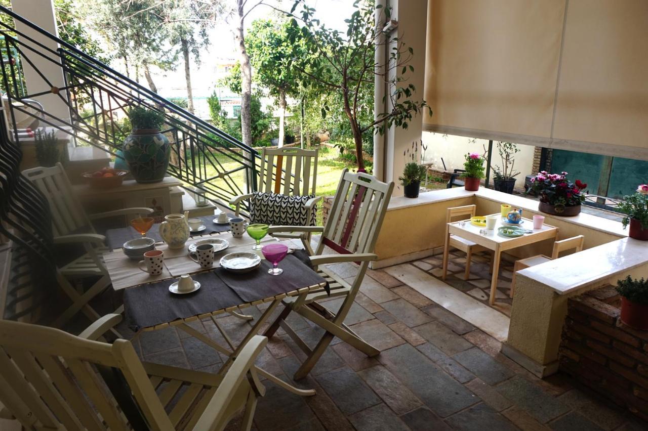 Ferienwohnung Independent Entrance Apt - 130M2 - Garden - Private Parking Athen Exterior foto